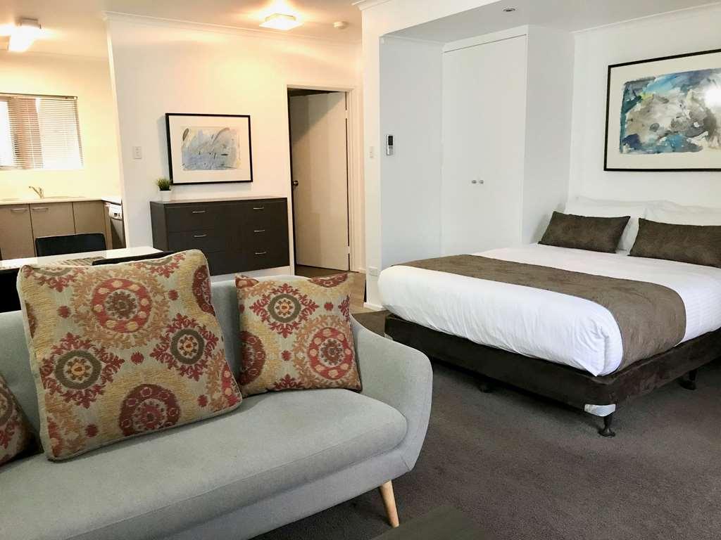 Adelaide Dress Circle Apartments - Archer Street Værelse billede